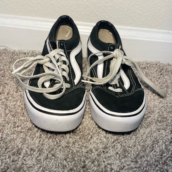 Old Skool Stackform Vans - Size 6 - Picture 4 of 8